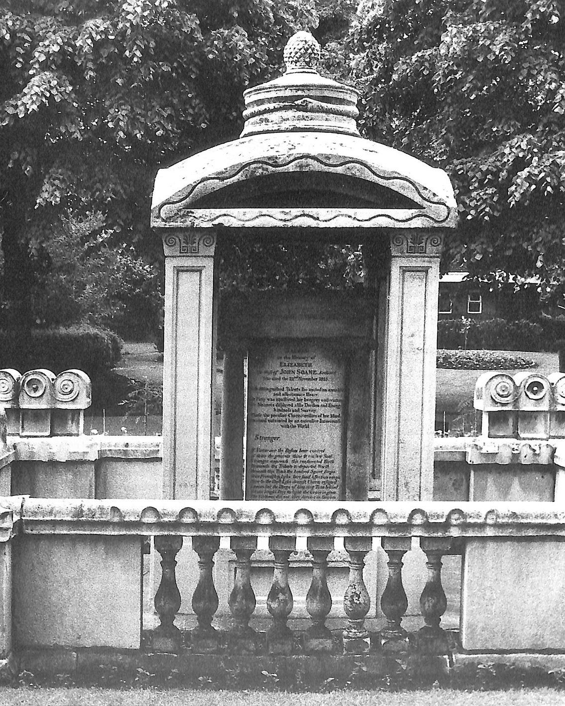 Sir John Soane Mausoleum